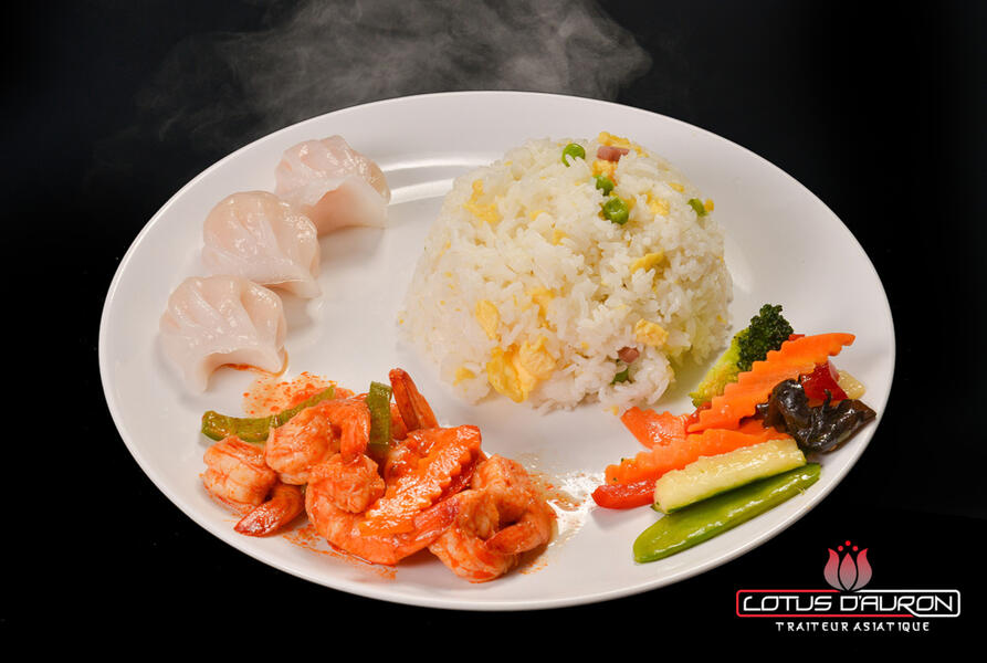 Assiette riz poulet Lotus d'Auron Assiette riz poulet Lotus d'Auron